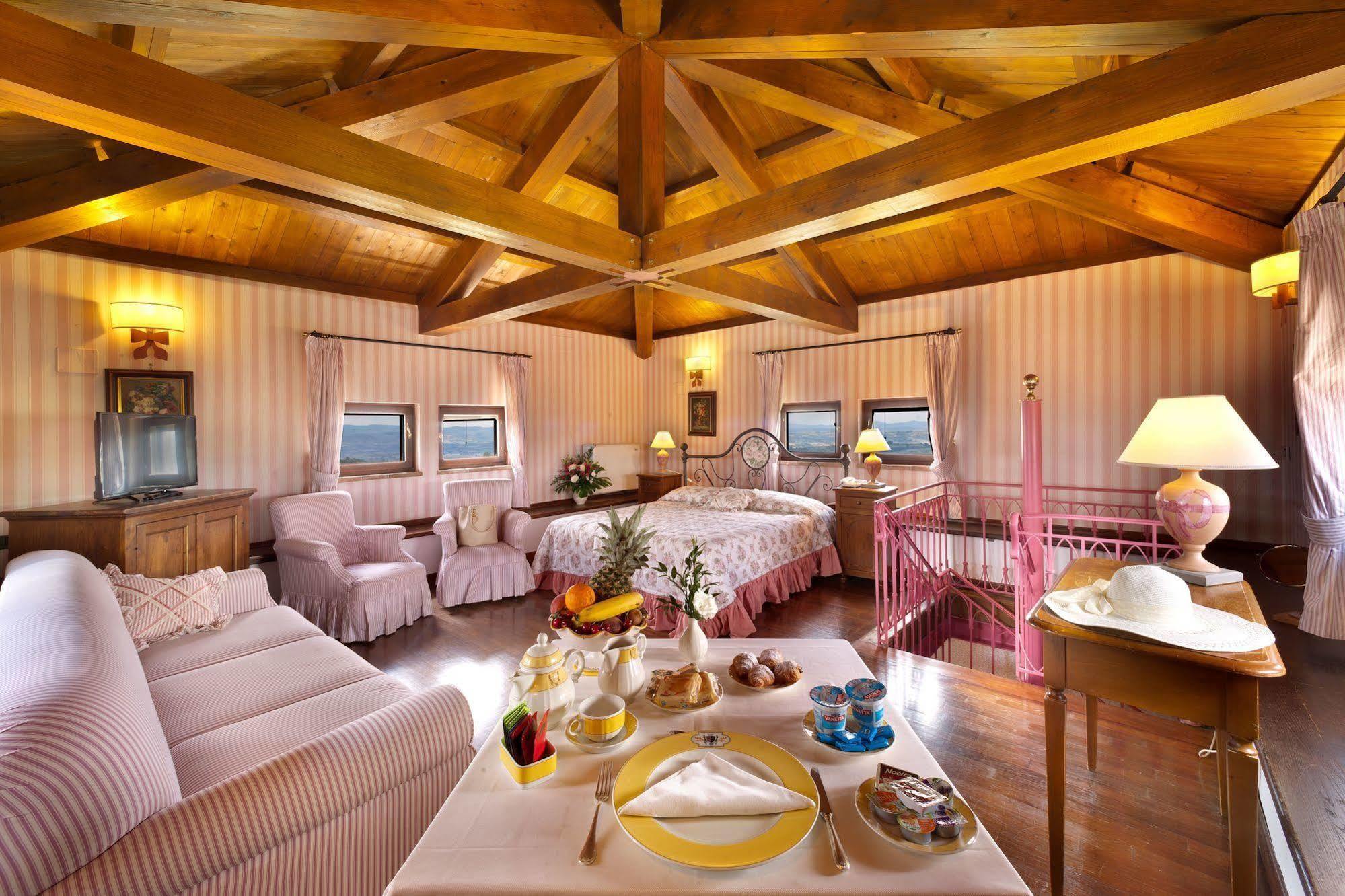 Relais Il Canalicchio Country Resort & Spa Casalalta Bagian luar foto